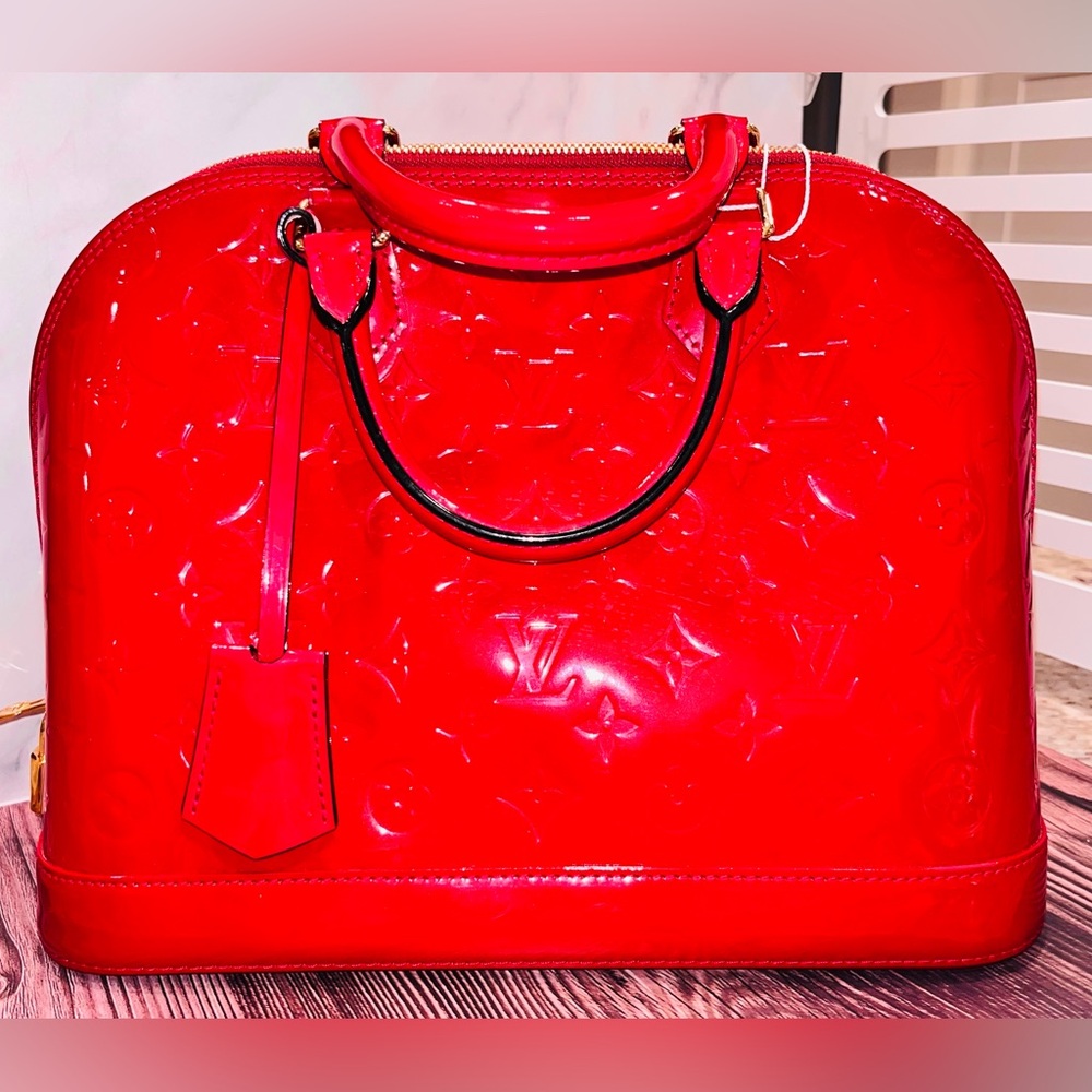 Louis Vuitton Glossy Red Alma Satchel W/ Lock & Keys! 🔐❤️